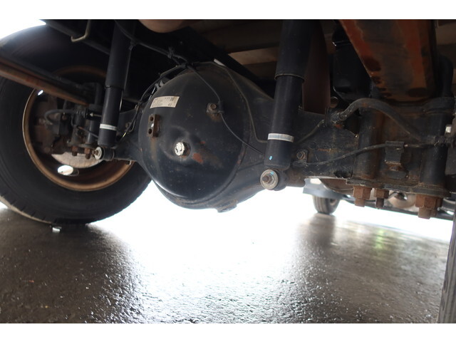 三菱ふそうキャンター平ボディ小型（2t・3t）[写真19]