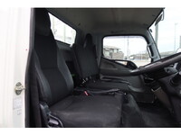 三菱ふそうキャンター平ボディ小型（2t・3t）[写真33]