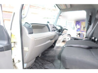 三菱ふそうキャンター平ボディ小型（2t・3t）[写真40]