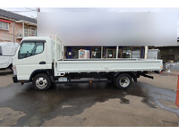 三菱ふそうキャンター平ボディ小型（2t・3t）[写真05]