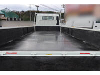 三菱ふそうキャンター平ボディ小型（2t・3t）[写真08]