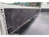 三菱ふそうキャンター平ボディ小型（2t・3t）[写真10]