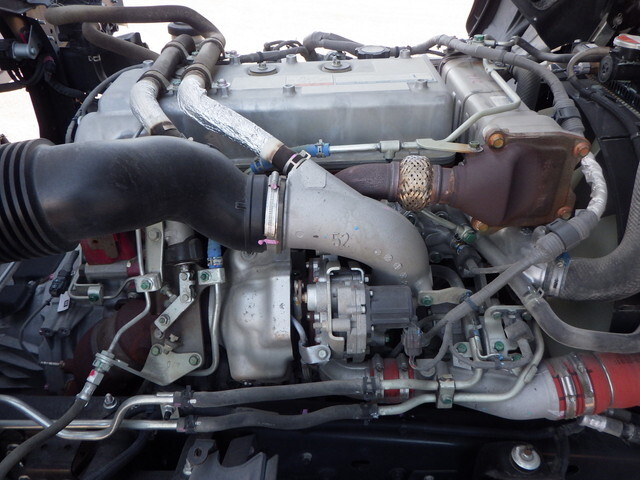 日野レンジャーアルミウイング中型（4t）[写真12]