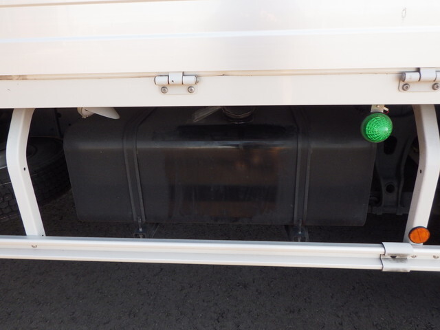 日野レンジャーアルミウイング中型（4t）[写真30]