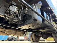 いすゞフォワード平ボディ中型（4t）[写真19]