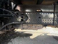 いすゞフォワード平ボディ中型（4t）[写真20]