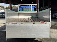 いすゞフォワード平ボディ中型（4t）[写真08]