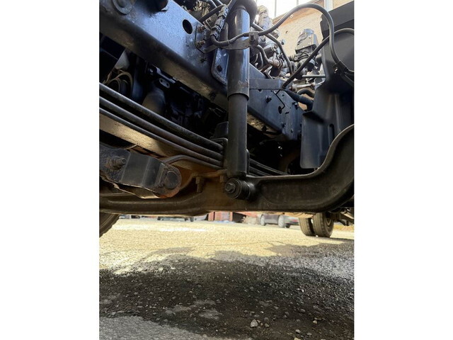 日野レンジャー平ボディ中型（4t）[写真13]