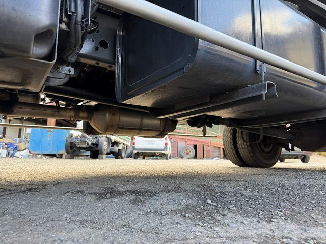 日野レンジャー平ボディ中型（4t）[写真19]