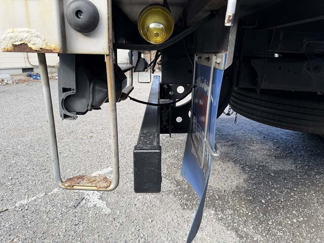 日野レンジャー平ボディ中型（4t）[写真24]