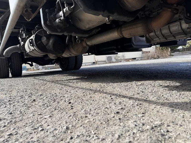 日野レンジャー平ボディ中型（4t）[写真28]