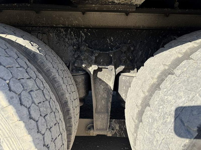 いすゞギガ冷凍車（冷蔵車）大型（10t）[写真24]