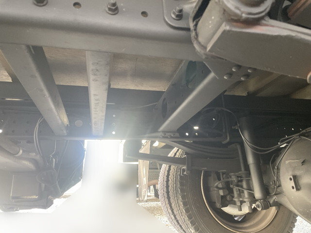 三菱ふそうキャンタークレーン4段小型（2t・3t）[写真22]