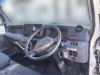 三菱ふそうキャンタークレーン4段小型（2t・3t）[写真34]