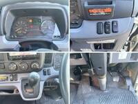 三菱ふそうキャンタークレーン4段小型（2t・3t）[写真38]