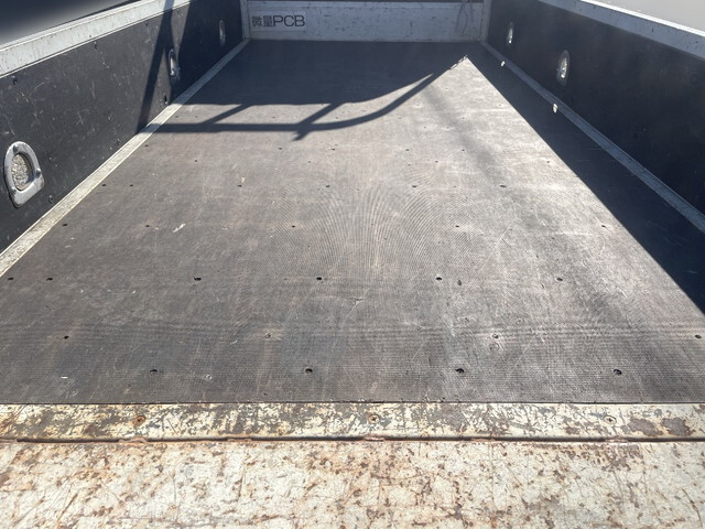 トヨタトヨエース平ボディ小型（2t・3t）[写真08]