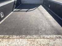 トヨタトヨエース平ボディ小型（2t・3t）[写真09]