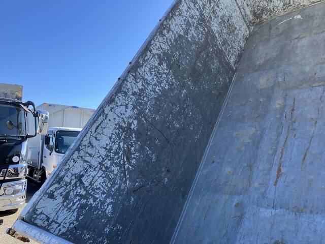 いすゞエルフ深ダンプ（土砂禁ダンプ）小型（2t・3t）[写真14]