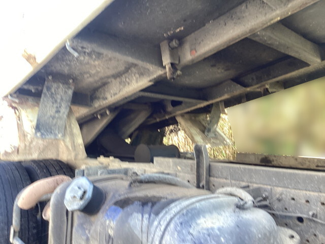 いすゞエルフ深ダンプ（土砂禁ダンプ）小型（2t・3t）[写真03]