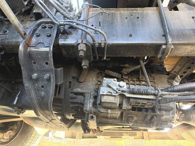 三菱ふそうファイターセルフクレーン4段増トン（6t・8t）[写真14]