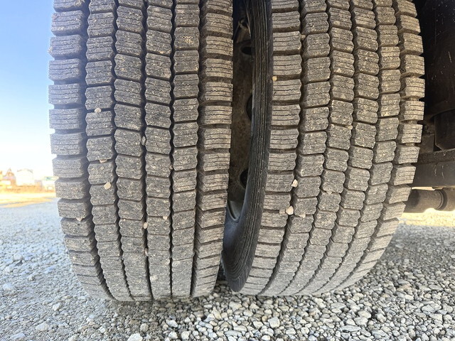 三菱ふそうファイターセルフクレーン4段増トン（6t・8t）[写真20]