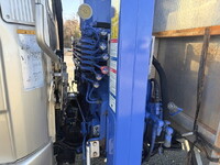 三菱ふそうファイターセルフクレーン4段増トン（6t・8t）[写真24]