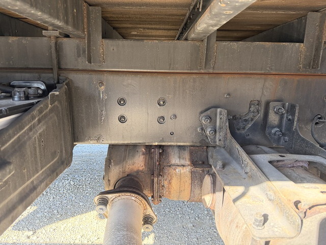 三菱ふそうファイターセルフクレーン4段増トン（6t・8t）[写真25]