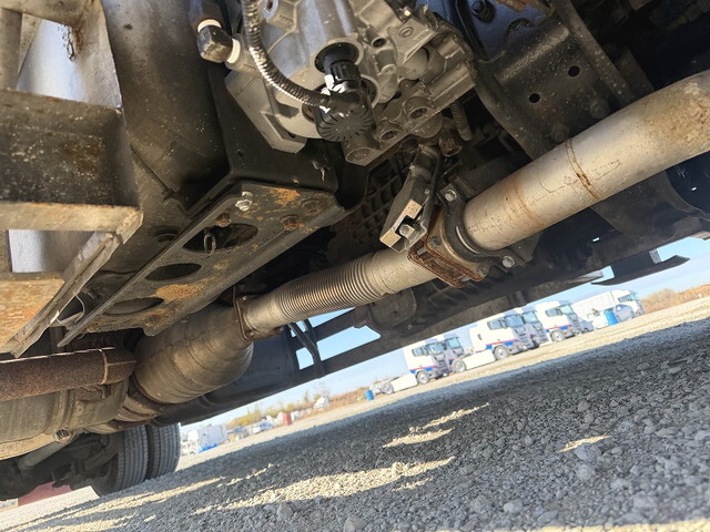 三菱ふそうファイターセルフクレーン4段増トン（6t・8t）[写真27]