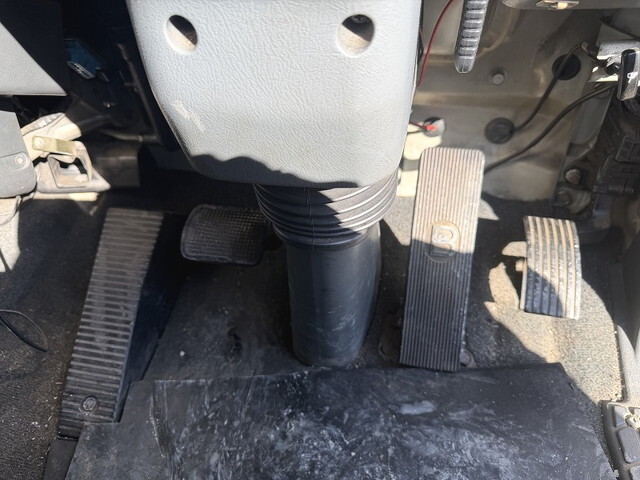 三菱ふそうファイターセルフクレーン4段増トン（6t・8t）[写真29]