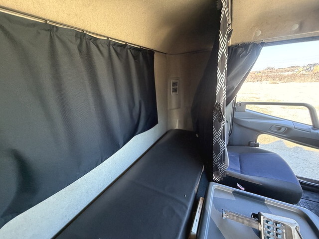 三菱ふそうファイターセルフクレーン4段増トン（6t・8t）[写真34]