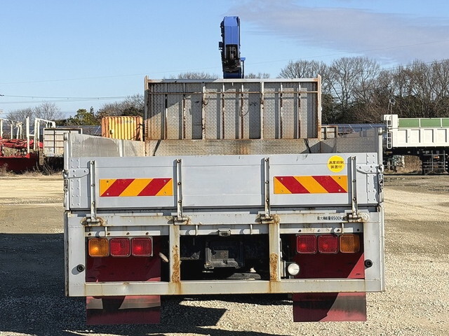 三菱ふそうファイターセルフクレーン4段増トン（6t・8t）[写真06]