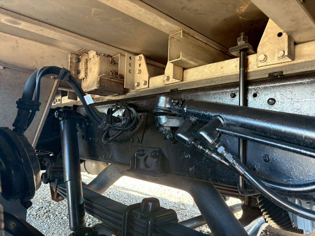 日野プロフィアアルミウイング大型（10t）[写真15]