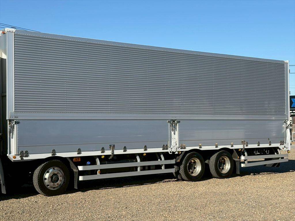 日野プロフィアアルミウイング大型（10t）[写真06]