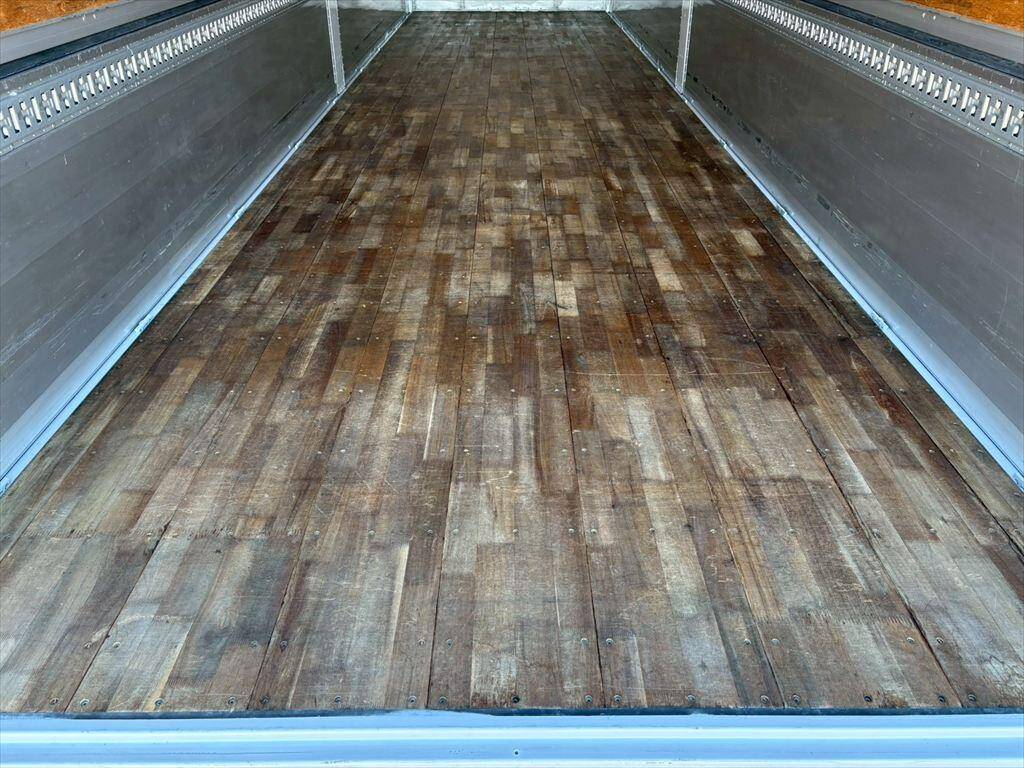 日野プロフィアアルミウイング大型（10t）[写真08]