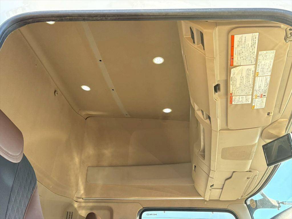 日野プロフィアアルミウイング大型（10t）[写真24]