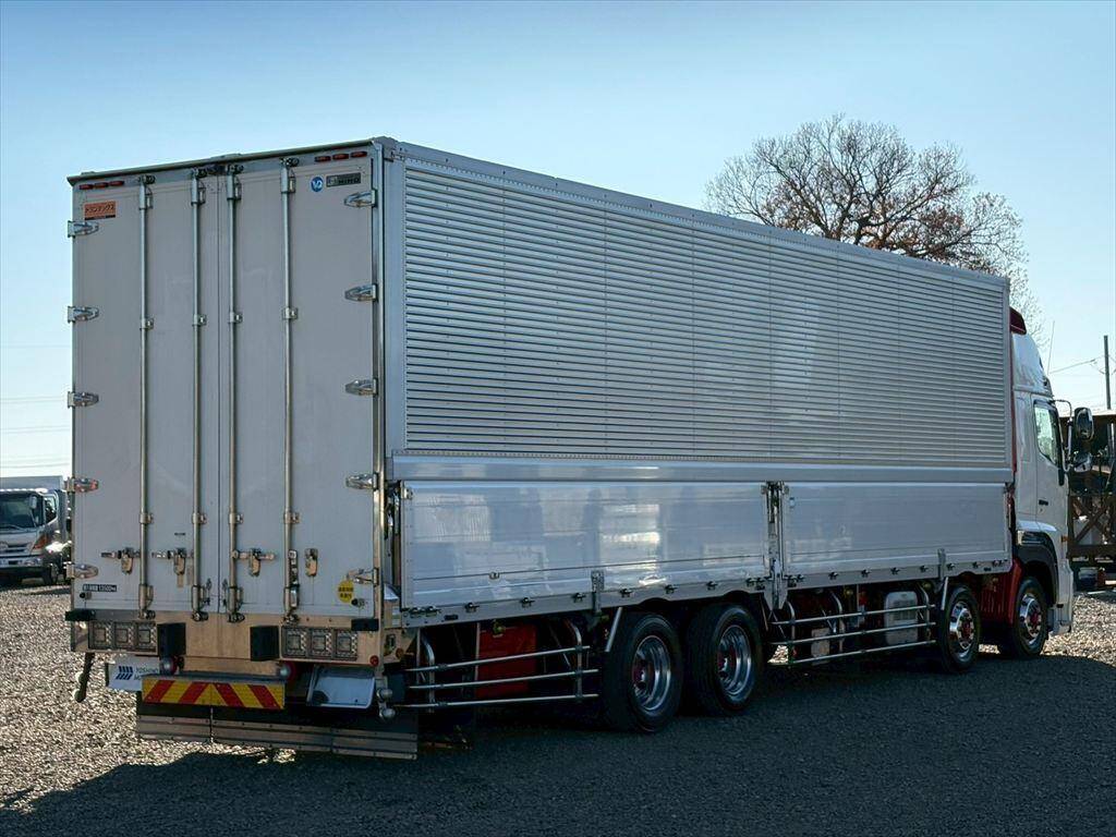 日野プロフィアアルミウイング大型（10t）[写真04]