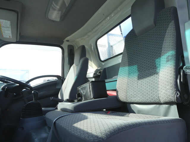 いすゞエルフクレーン3段小型（2t・3t）[写真10]