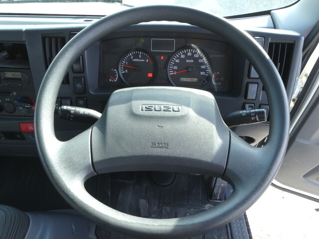 いすゞエルフクレーン3段小型（2t・3t）[写真15]