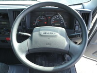 いすゞエルフクレーン3段小型（2t・3t）[写真16]