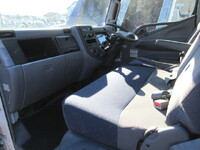 三菱ふそうキャンターセルフクレーン4段小型（2t・3t）[写真28]