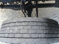 いすゞフォワード冷蔵冷凍ウイング増トン（6t・8t）[写真38]