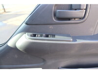 いすゞエルフダブルキャブ（Wキャブ）小型（2t・3t）[写真25]