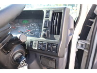 いすゞエルフダブルキャブ（Wキャブ）小型（2t・3t）[写真27]