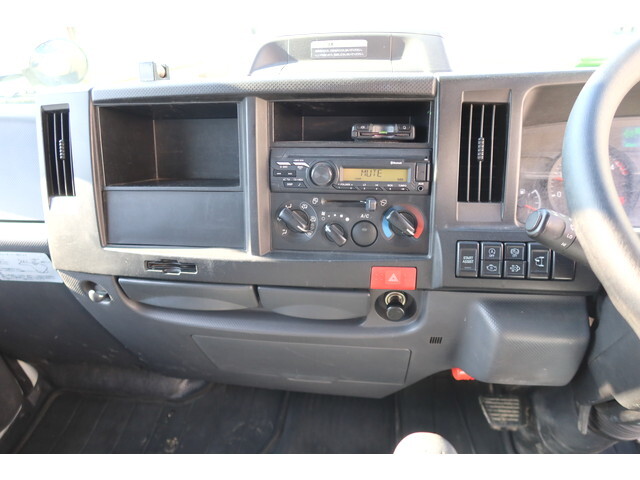 いすゞエルフダブルキャブ（Wキャブ）小型（2t・3t）[写真31]