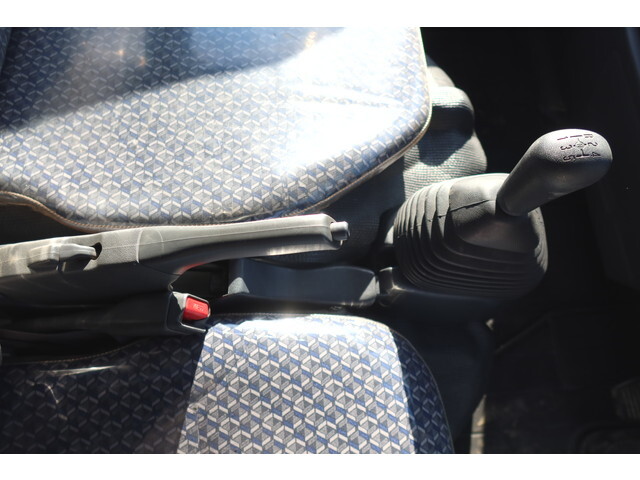 いすゞエルフダブルキャブ（Wキャブ）小型（2t・3t）[写真33]