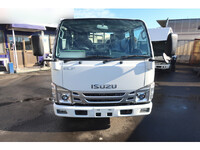 いすゞエルフダブルキャブ（Wキャブ）小型（2t・3t）[写真04]