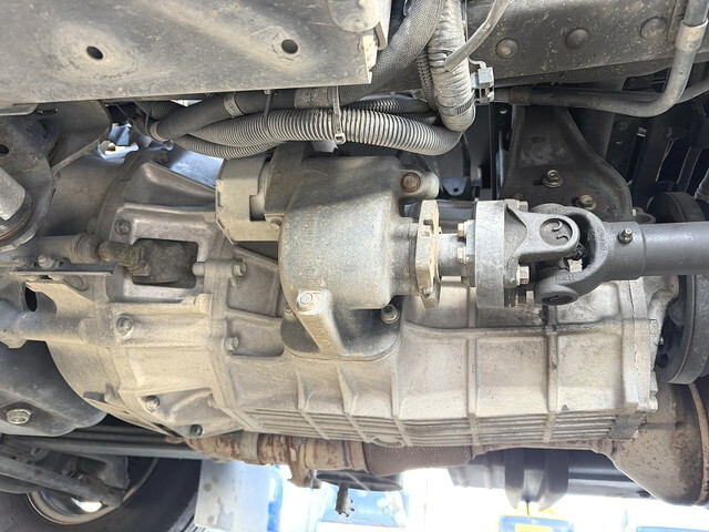 トヨタその他の車種バキュームカー小型（2t・3t）[写真10]