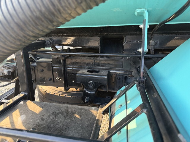 トヨタその他の車種バキュームカー小型（2t・3t）[写真21]