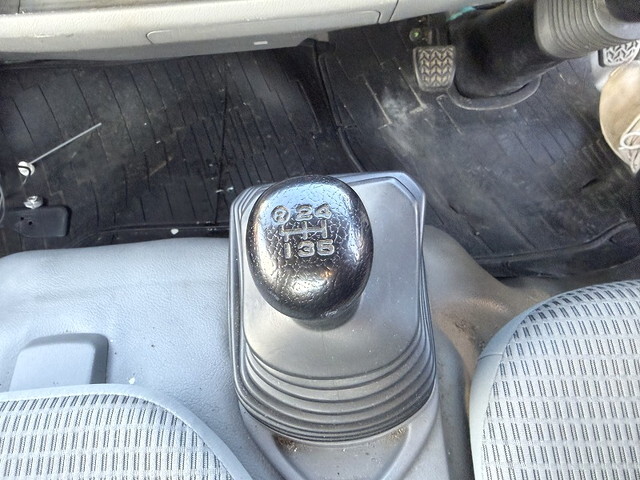 トヨタその他の車種バキュームカー小型（2t・3t）[写真28]