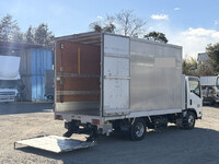 いすゞエルフアルミバン小型（2t・3t）[写真17]